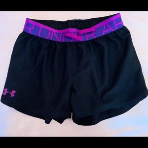 Under armor girls youth medium athletic shorts